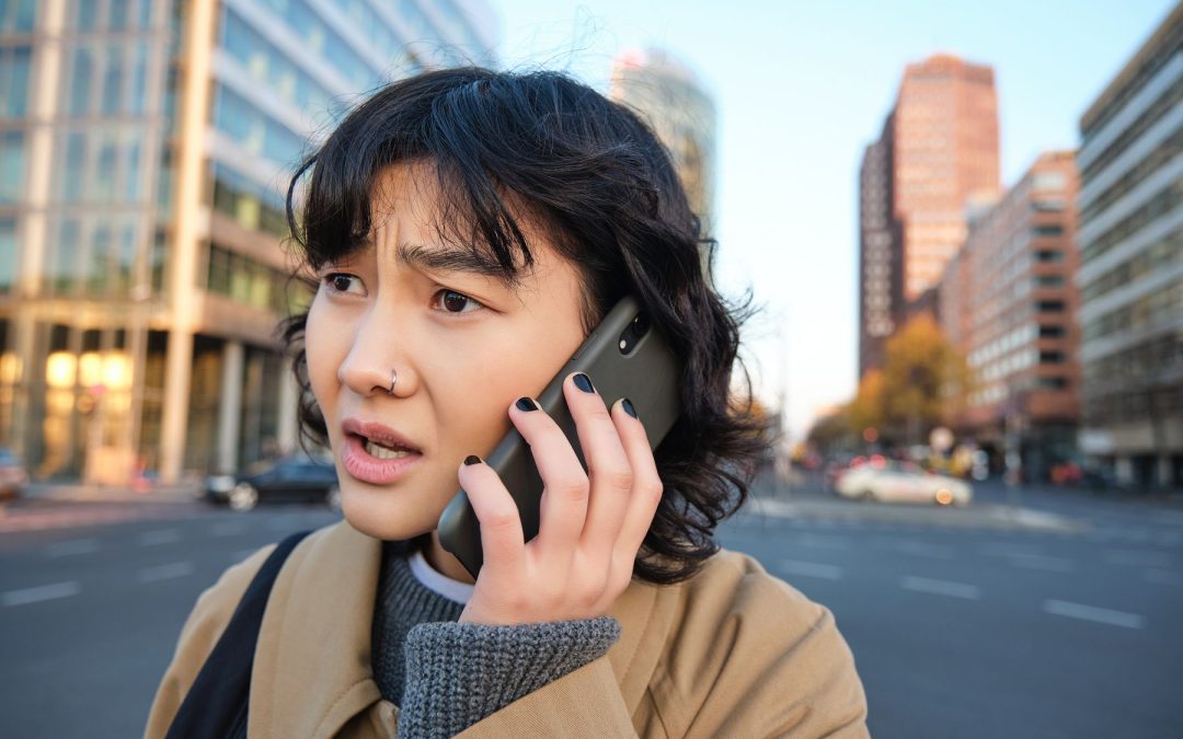 Estafas telefónicas: cómo defenderte si eres acusado